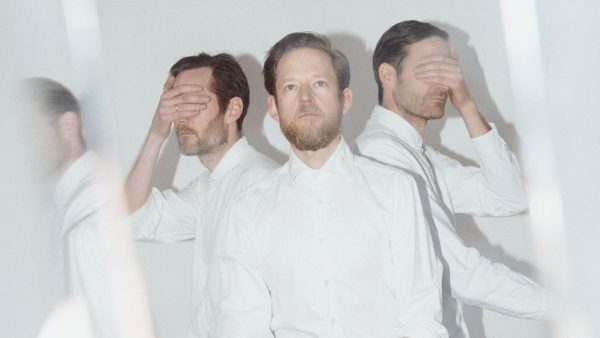 Splashgirl & Robert Aiki Aubrey Lowe